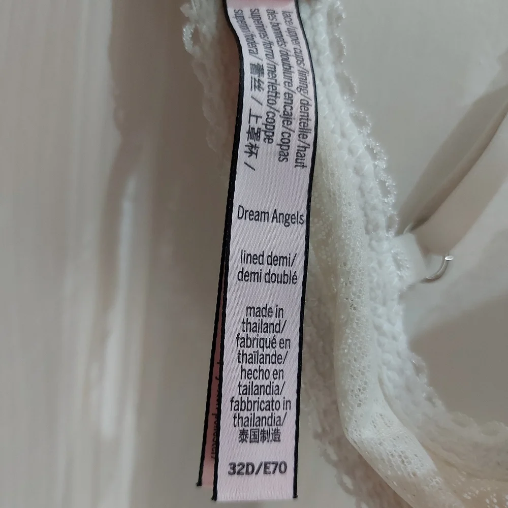 Victoria's Secret | Dream Angels Lined Demi Bra - Picture 6 of 12
